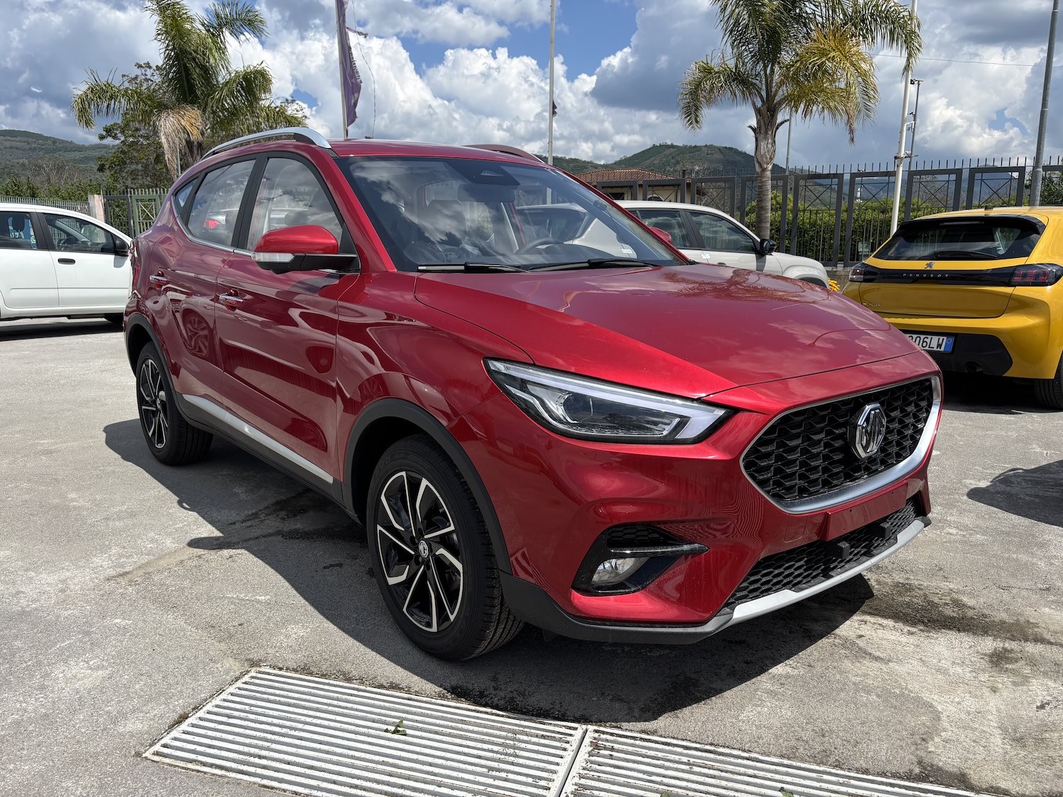 MG ZS